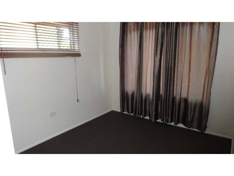 15 Regent Street, Darling Heights QLD 4350