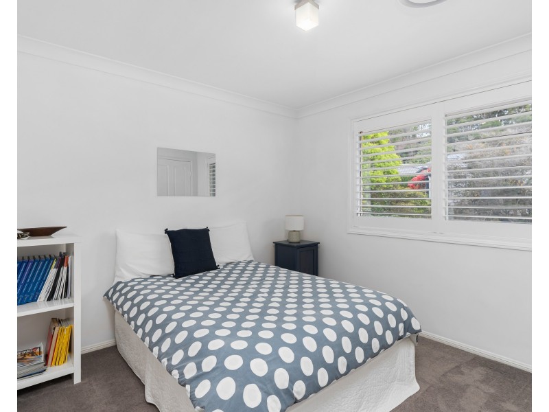 2 Rannerdale Close, Mount Lofty QLD 4350