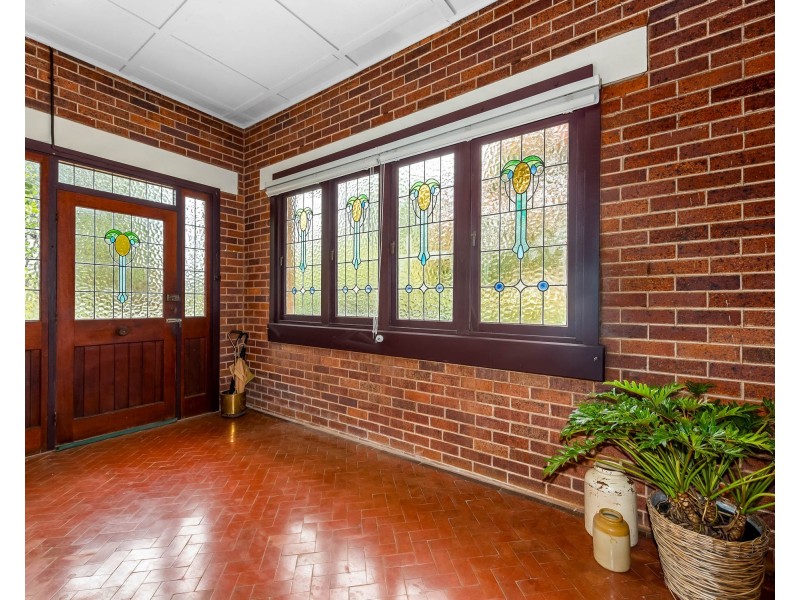 24 Godfrey Street, East Toowoomba QLD 4350