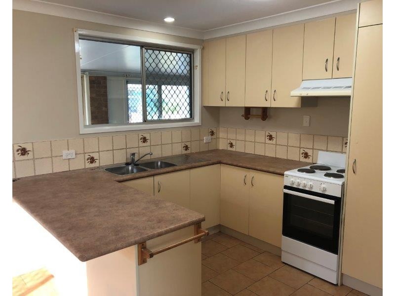 37 Lindberg Street, Wilsonton QLD 4350