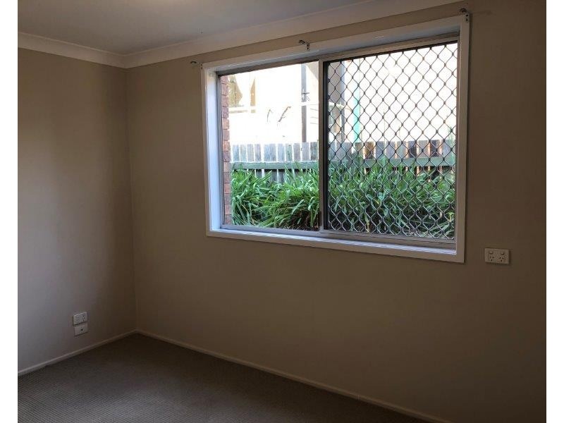 37 Lindberg Street, Wilsonton QLD 4350