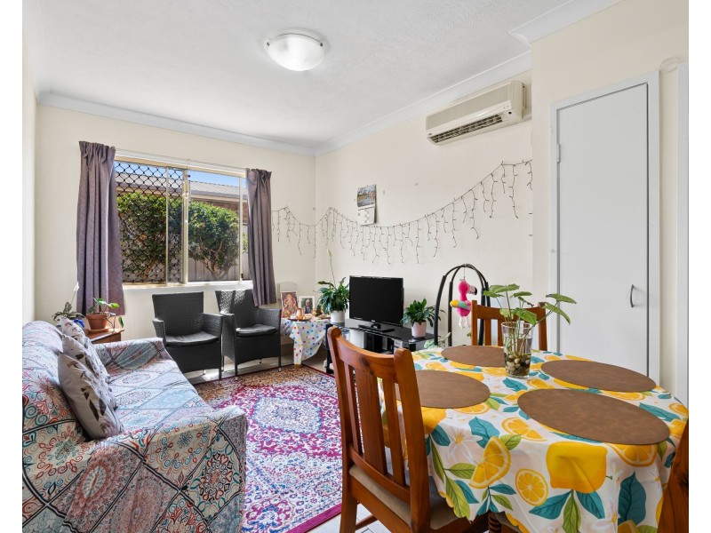 11/9 Uniplaza Court, Kearneys Spring QLD 4350