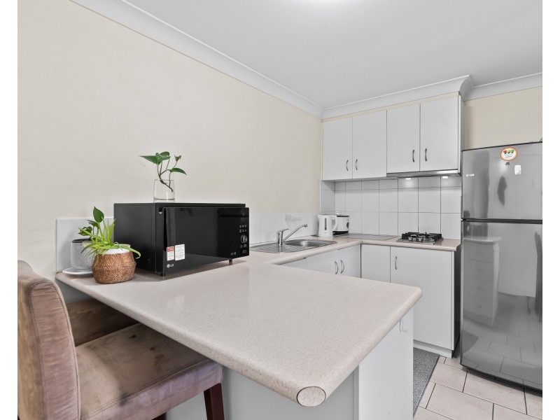 11/9 Uniplaza Court, Kearneys Spring QLD 4350