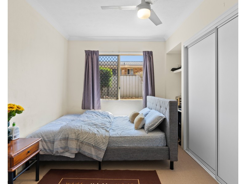 11/9 Uniplaza Court, Kearneys Spring QLD 4350