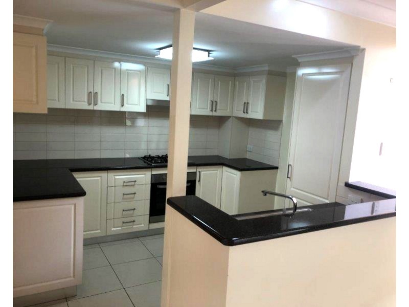 4/6 Creek Street, East Toowoomba QLD 4350