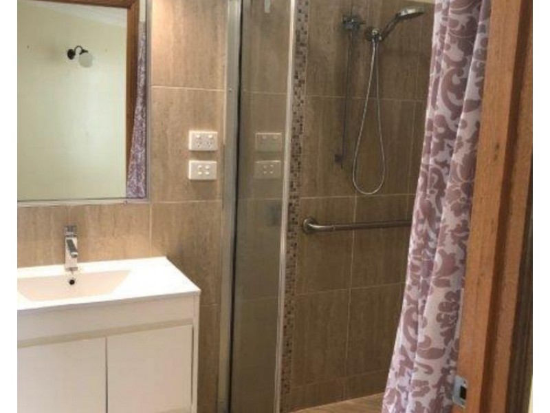 4/6 Creek Street, East Toowoomba QLD 4350