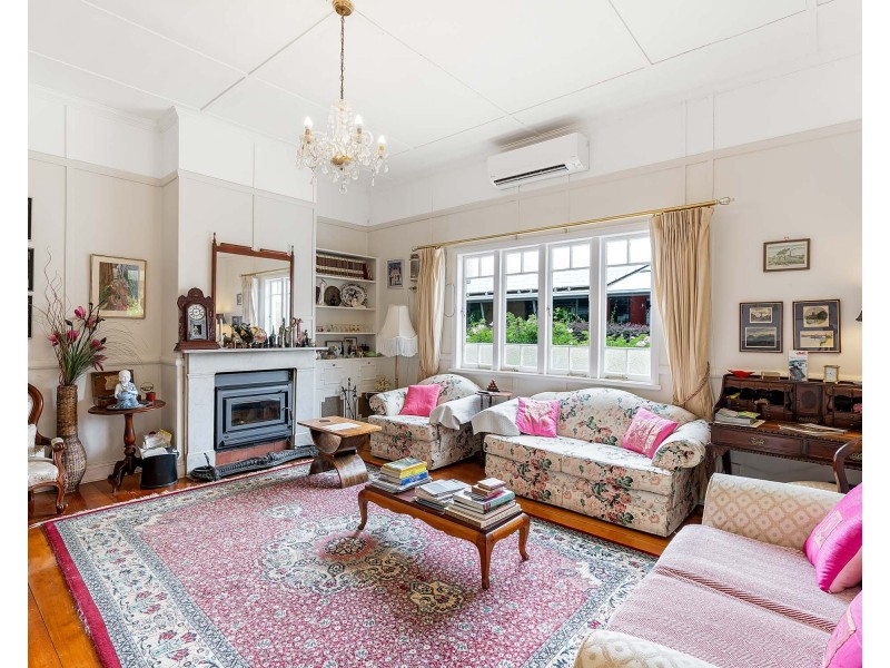 56 Lindsay Street, East Toowoomba QLD 4350