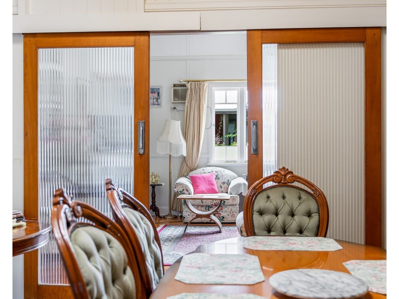 56 Lindsay Street, East Toowoomba QLD 4350