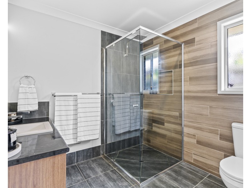 33 Sportsman Drive, Kleinton QLD 4352