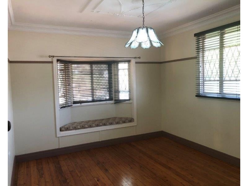 7 Prosser Street, Rockville QLD 4350