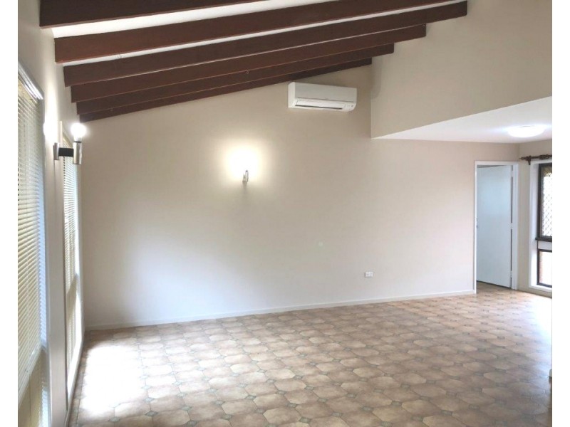 32 Brangus Street, Harristown QLD 4350