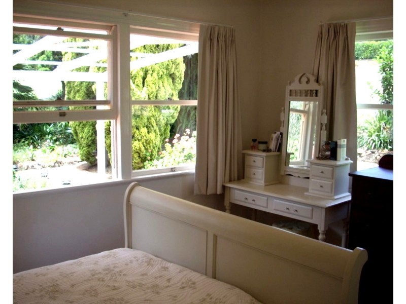 8 Fairholme Street, East Toowoomba QLD 4350