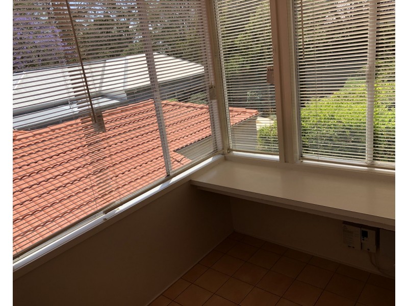 8 Fairholme Street, East Toowoomba QLD 4350
