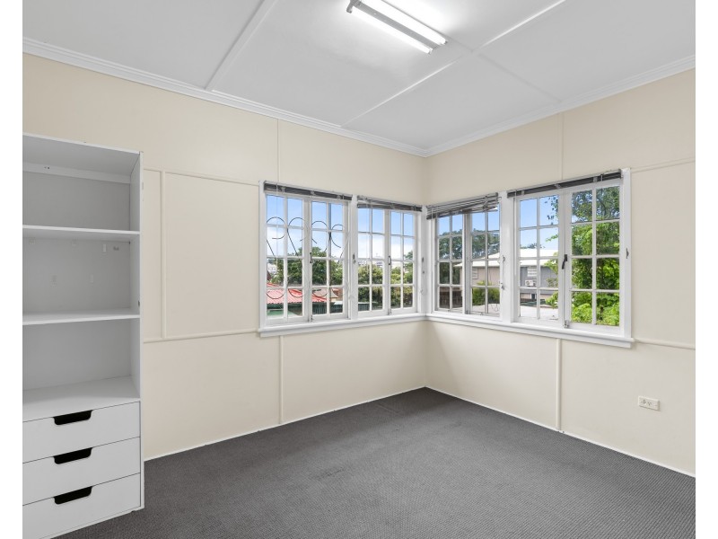 235 Long Street, South Toowoomba QLD 4350