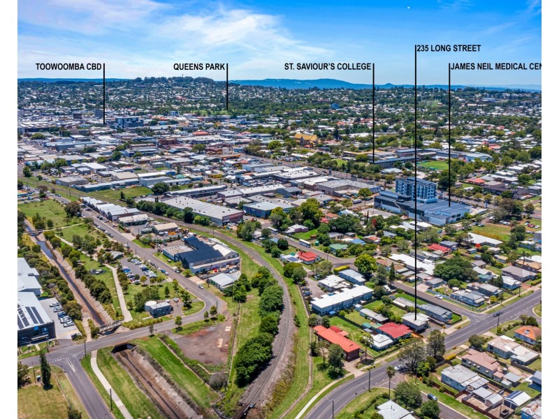 235 Long Street, South Toowoomba QLD 4350