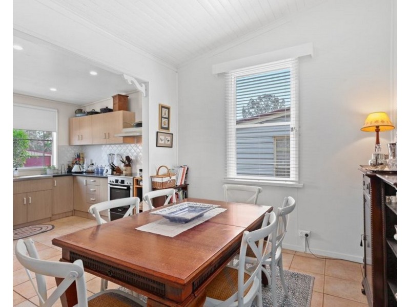 16 Lilley Street, East Toowoomba QLD 4350