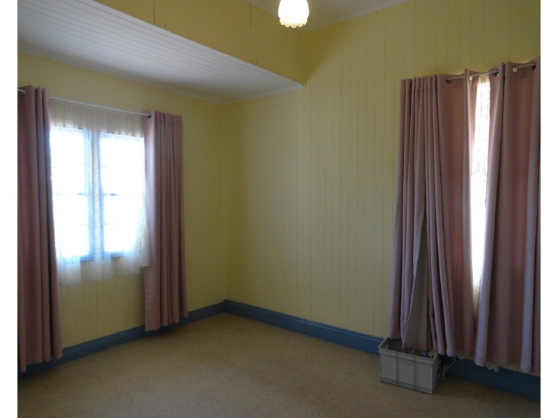 14 Lilley Street, East Toowoomba QLD 4350