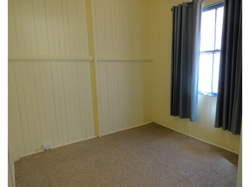 14 Lilley Street, East Toowoomba QLD 4350