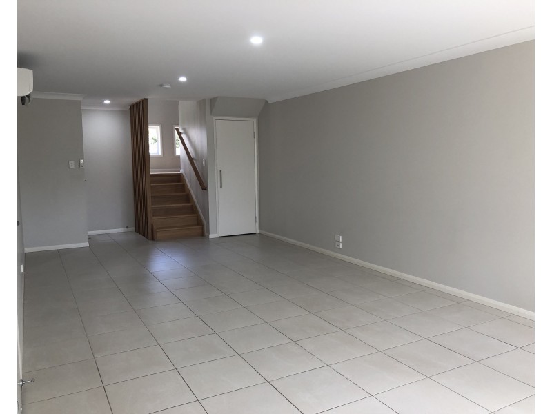 3/19 Cranley Street, South Toowoomba QLD 4350