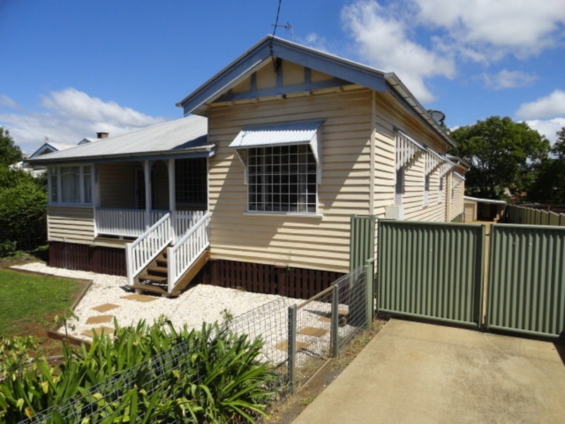 14 Vacy, Newtown QLD 4350