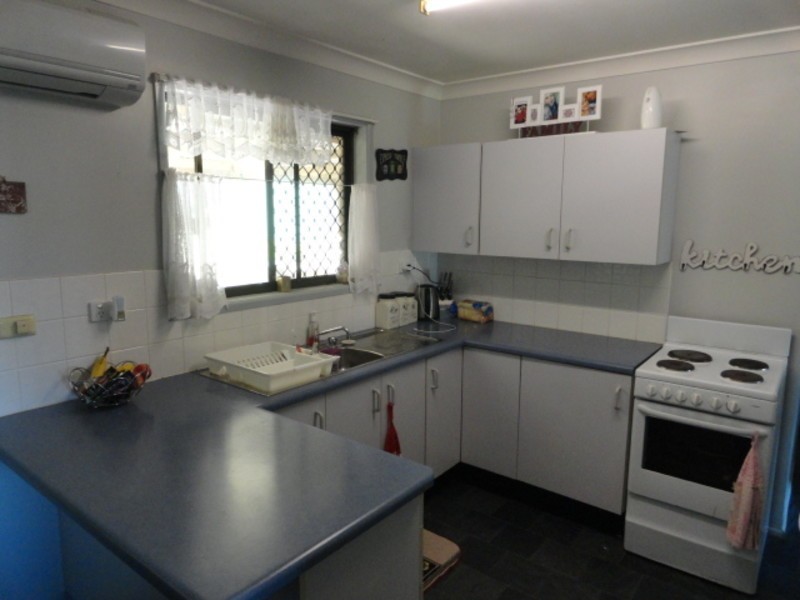 18 Kurrajong Street, Newtown QLD 4350