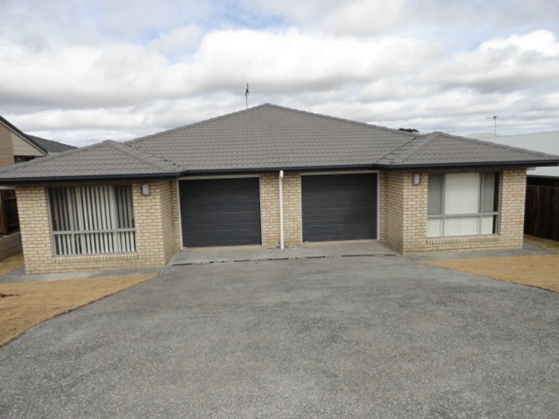 2/14 Taragon Street, Glenvale QLD 4350