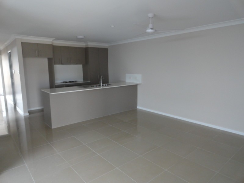 2/14 Taragon Street, Glenvale QLD 4350