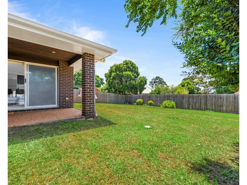 2/12 McDowall Street, Newtown QLD 4350