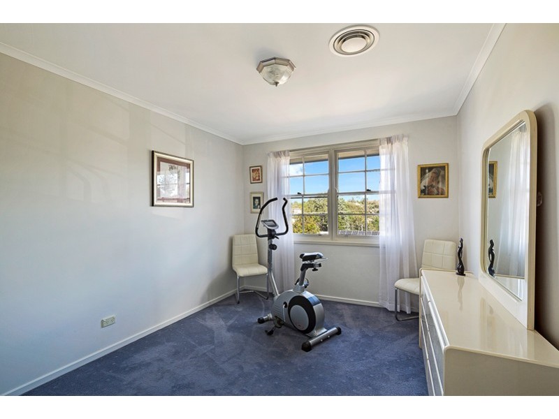 5 Montgomery Court, East Toowoomba QLD 4350