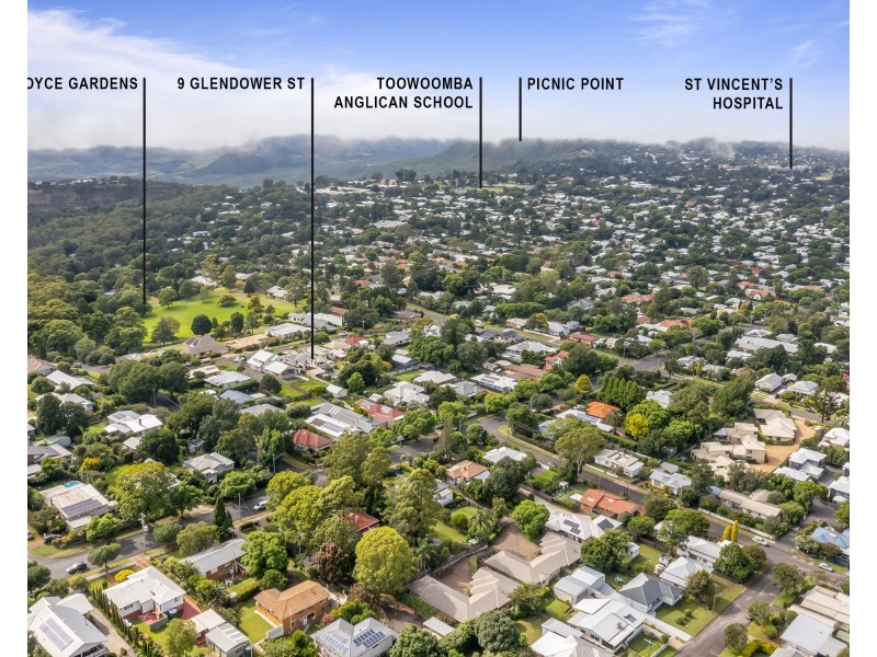 9 Glendower Street, Mount Lofty QLD 4350
