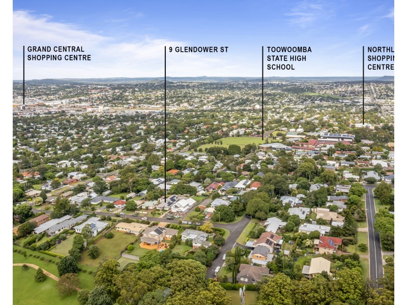 9 Glendower Street, Mount Lofty QLD 4350