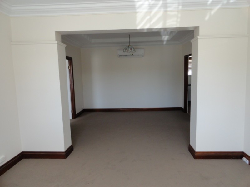 24 Vacy Street, Newtown QLD 4350