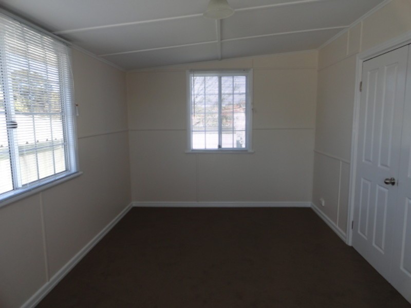 24 Vacy Street, Newtown QLD 4350