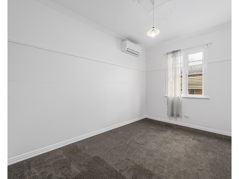 7 Turner Street, Newtown QLD 4350