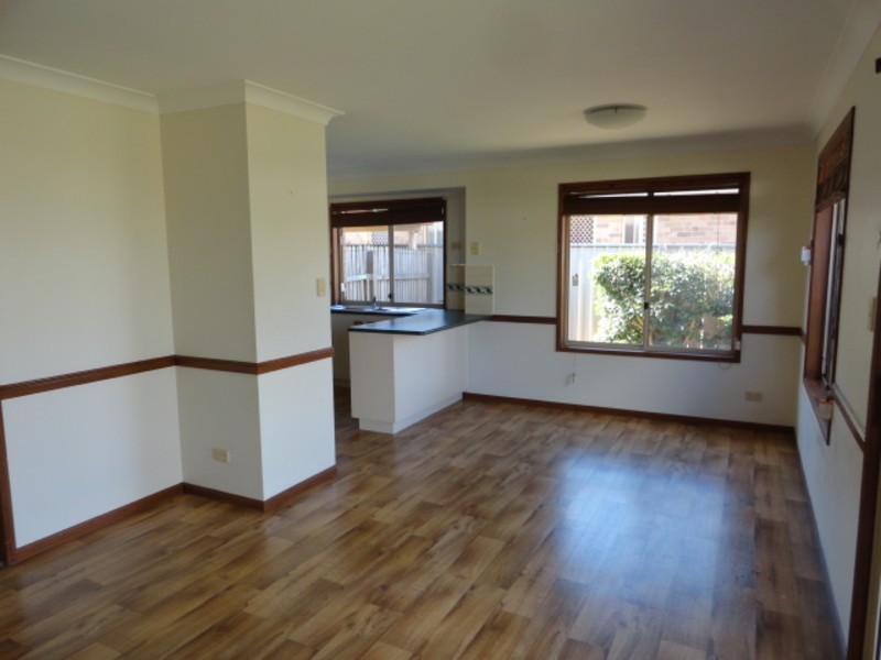 16 Glen Avon Court, Glenvale QLD 4350