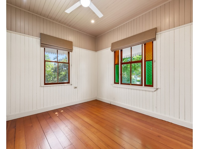 7-7a Goodwood Street, Newtown QLD 4350