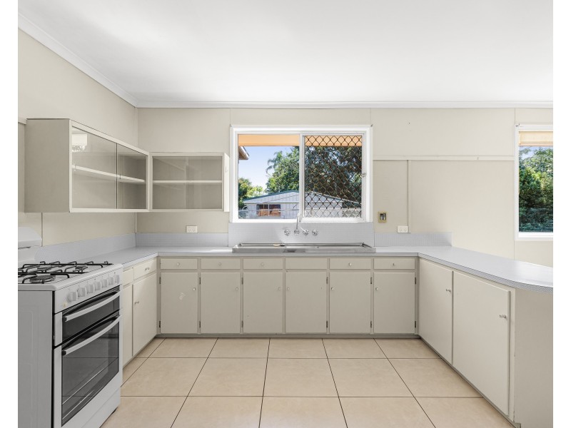 13 Drummond Street, Rangeville QLD 4350