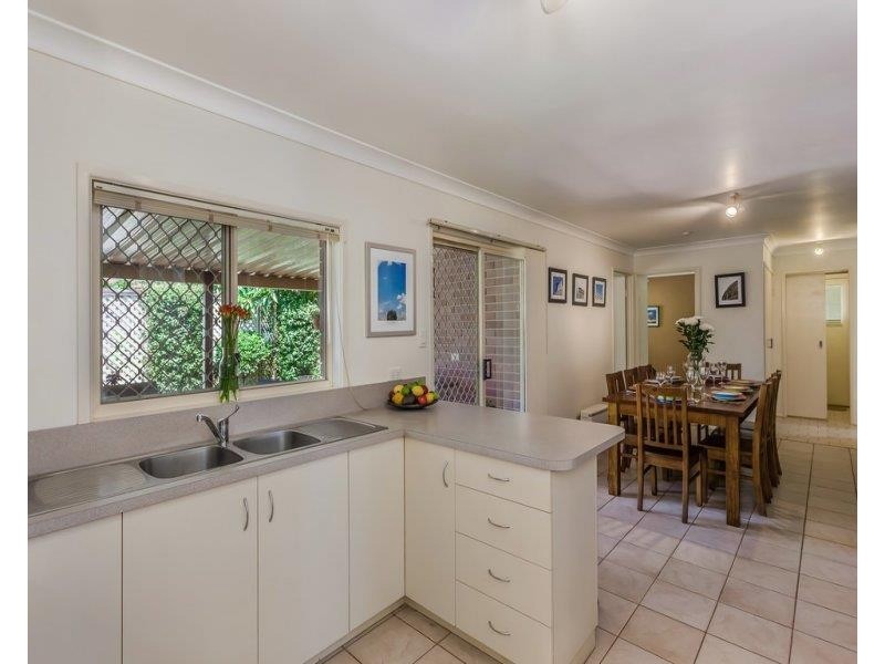 2 Connole Street, Toowoomba QLD 4350