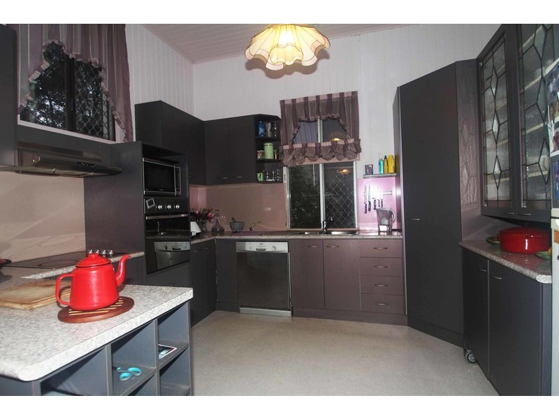 42 Hill Street, Toowoomba City QLD 4350