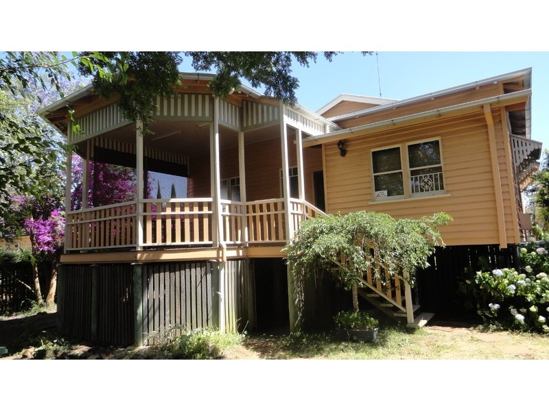 46 Eleanor Street, East Toowoomba QLD 4350