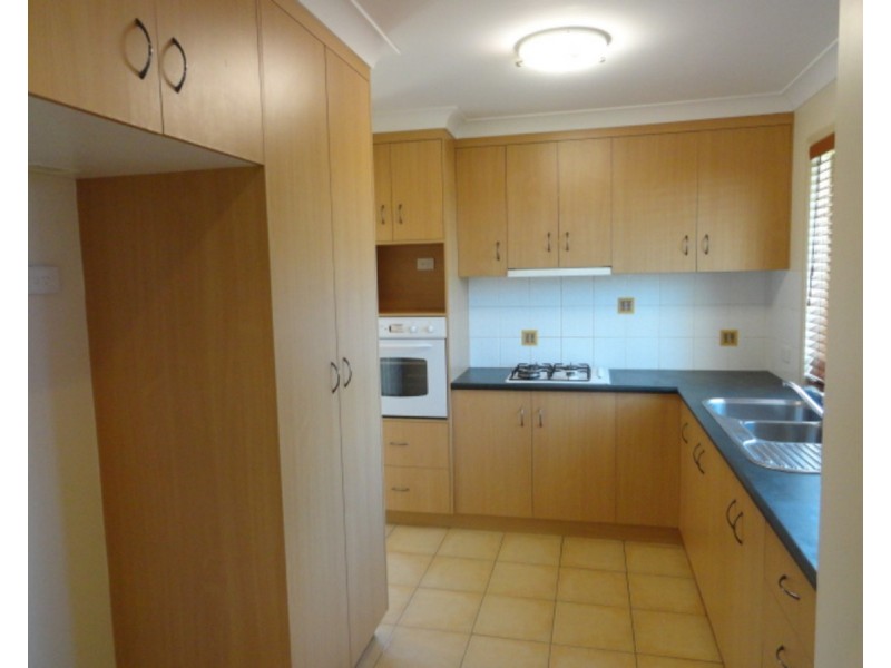 2/251 Nelson Street, Kearneys Spring QLD 4350