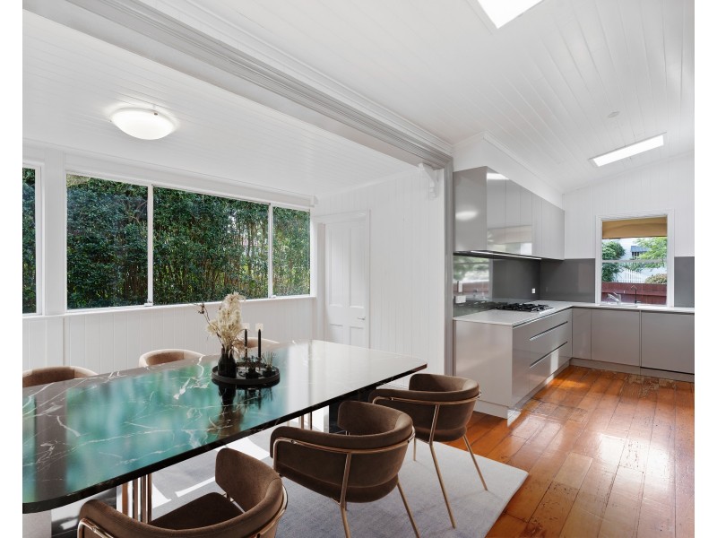 3 Robinson Street, North Toowoomba QLD 4350