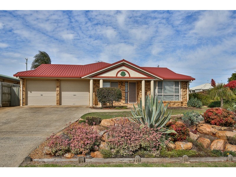 40 Dalzell Court, Darling Heights QLD 4350