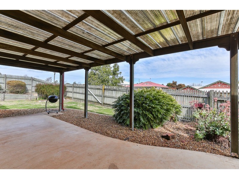 40 Dalzell Court, Darling Heights QLD 4350