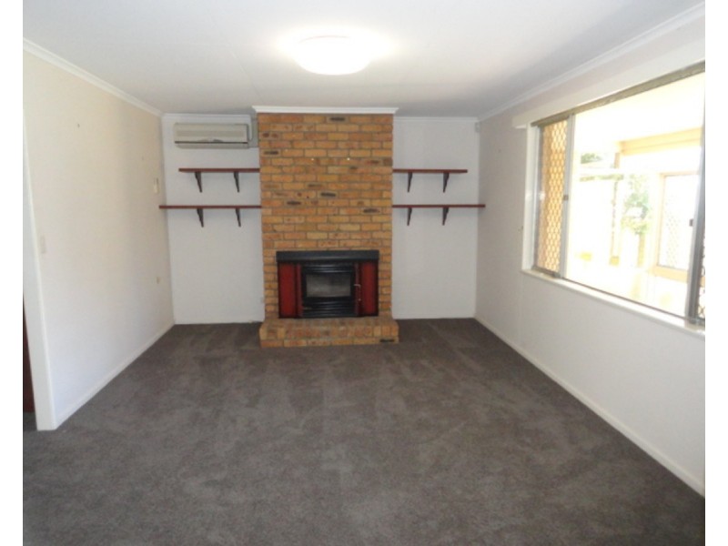 155 Rowbotham Street, Rangeville QLD 4350
