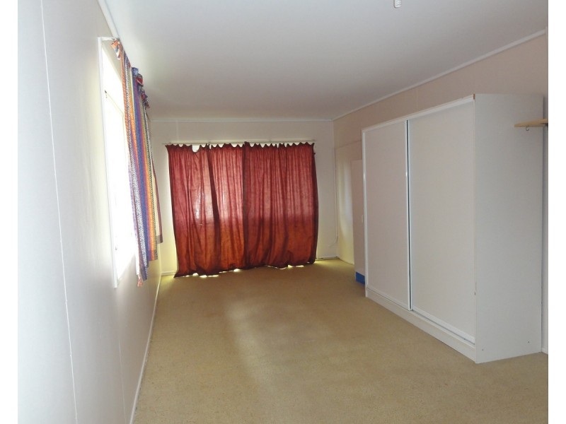 13 Homestead Avenue, Harristown QLD 4350