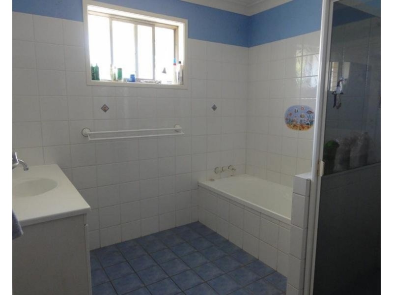 13 Homestead Avenue, Harristown QLD 4350