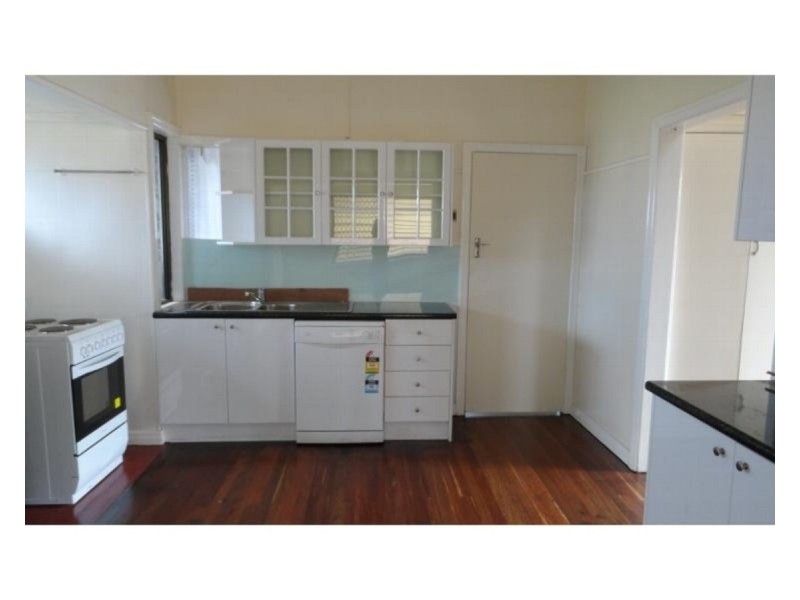 342 Alderley Street, Kearneys Spring QLD 4350