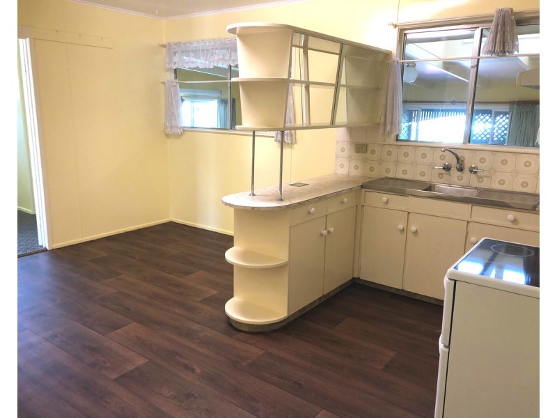 292 North Street, Rockville QLD 4350