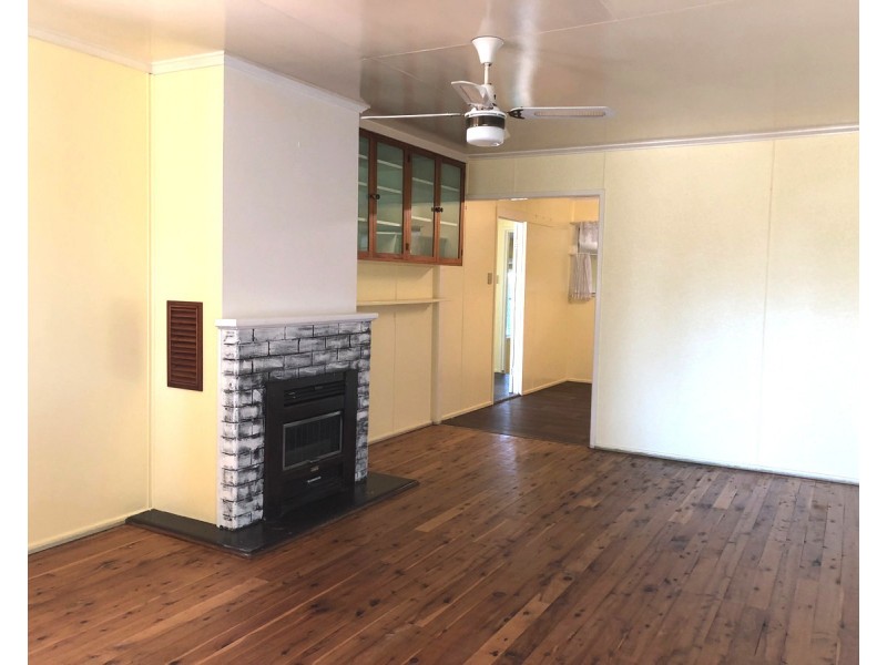 292 North Street, Rockville QLD 4350